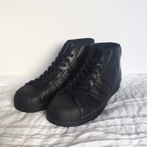 NEW Adidas Pro Model Shoes